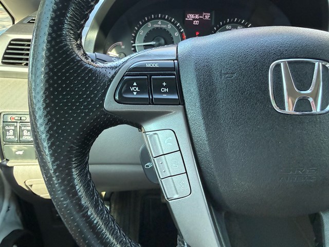 Honda Odyssey photo 17