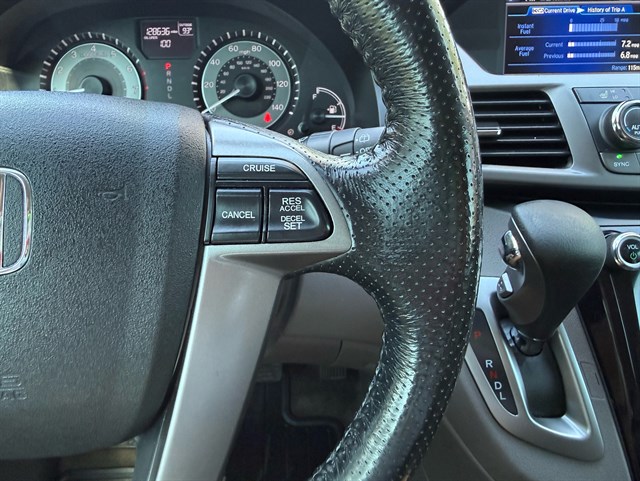 Honda Odyssey photo 18
