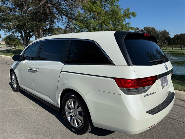 Honda Odyssey photo 6