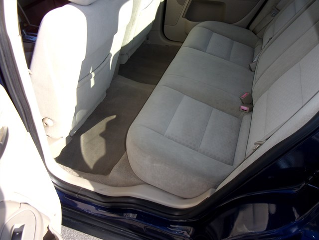 2005 Ford Five Hundred SEL - Photo 8