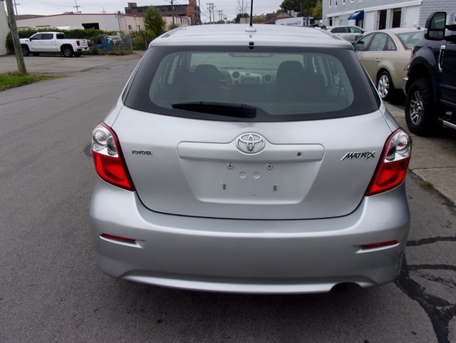 2009 Toyota Matrix Base - Photo 12