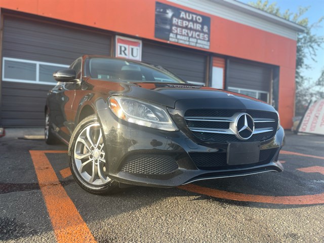 2016 Mercedes-Benz C-Class C300's photo