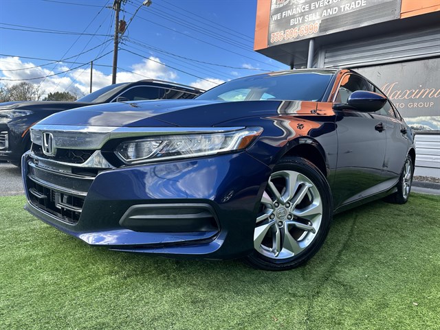 2018 Honda Accord LX's photo