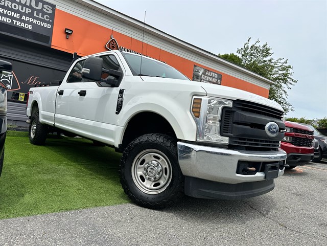 2019 Ford F-250 Super Duty XLT's photo
