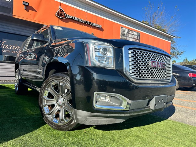 2015 GMC Yukon Denali's photo