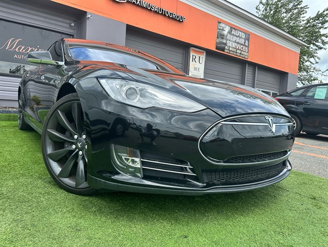 2014 Tesla Model S 85's photo