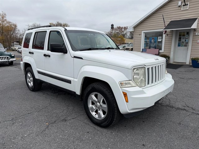 2012 Jeep Liberty Sport's photo