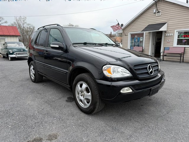 2002 Mercedes-Benz M-Class ML320's photo