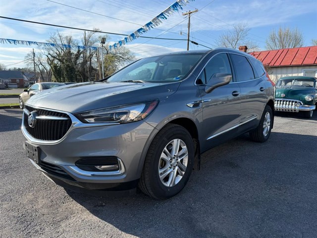 2019 Buick Enclave Essence AWD's photo