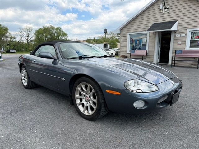 2001 Jaguar XK XKR's photo