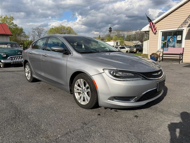 2016 Chrysler 200 Limited