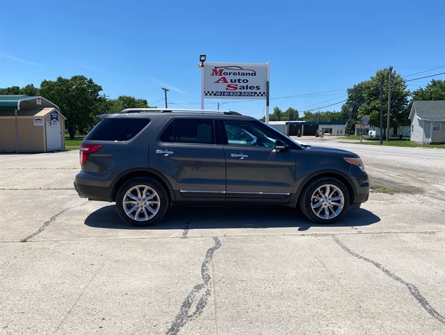 2015 Ford Explorer XLT's photo