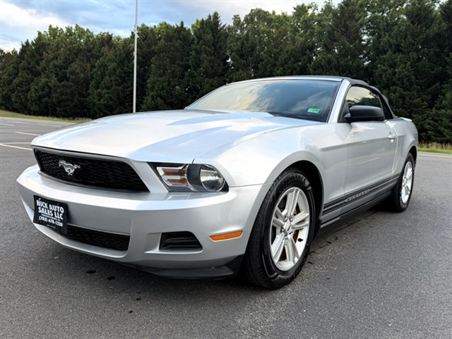 2012 Ford Mustang's photo