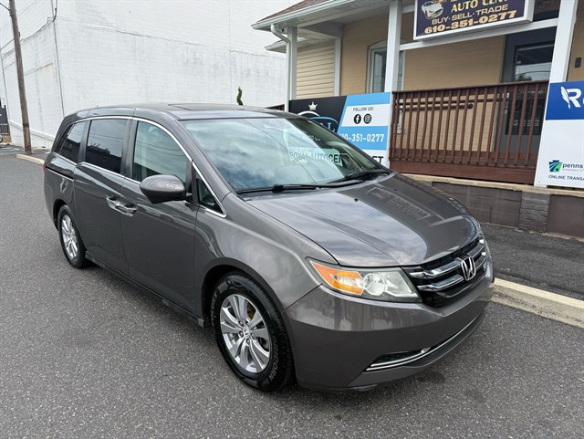 2015 Honda Odyssey EX-L's photo