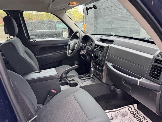 2012 Jeep Liberty Sport - Photo 15