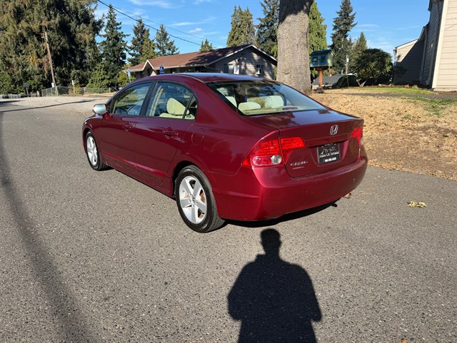 Honda Civic photo 4