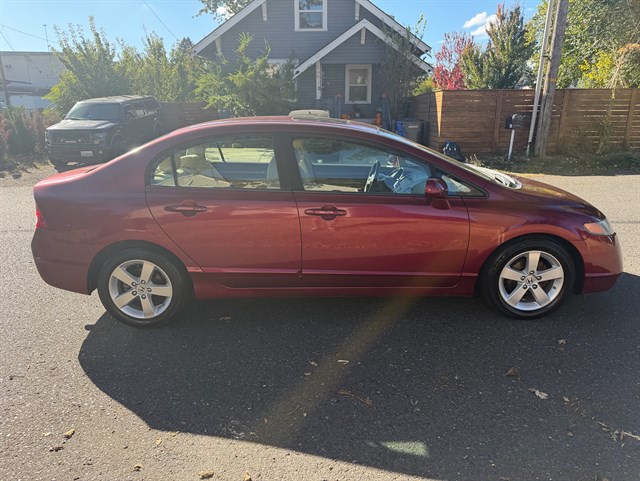 Honda Civic photo 7