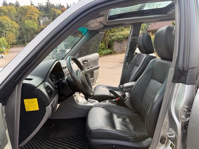 Subaru Forester photo 12