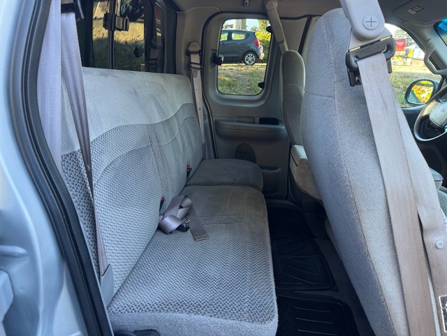 Ford F-150 photo 14