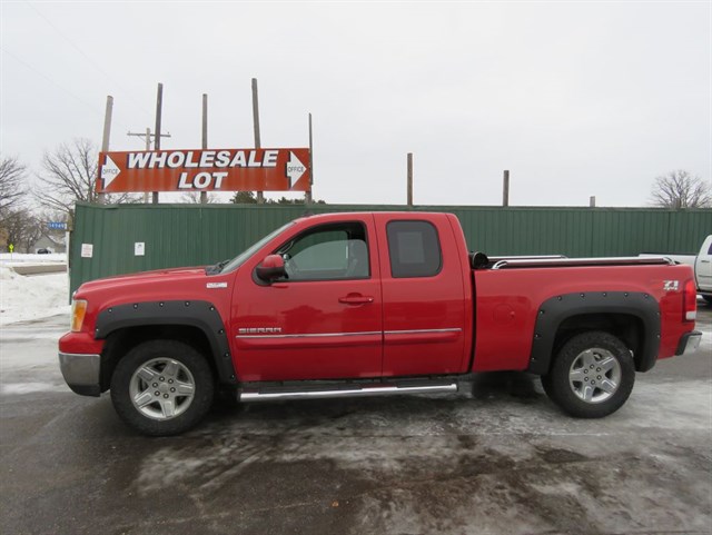 2011 GMC Sierra 1500 SLT's photo
