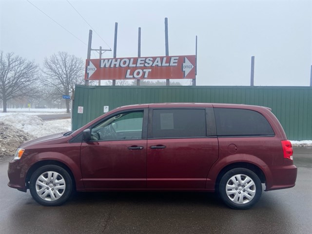 2019 Dodge Grand Caravan SE's photo