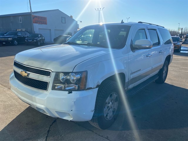 2007 Chevrolet Suburban 4WD 1500 w/LT's photo