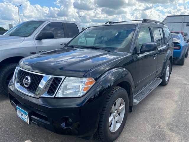 2008 Nissan Pathfinder SE V6 4X4's photo