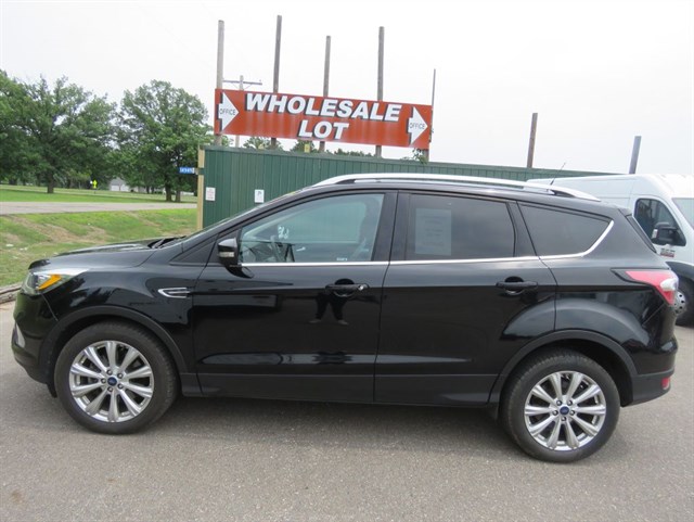 2017 Ford Escape Titanium 4WD's photo