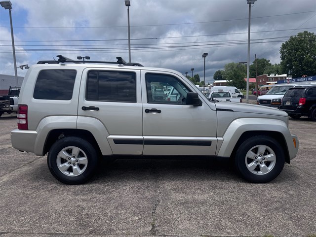 2009 Jeep Liberty Sport - Photo 6