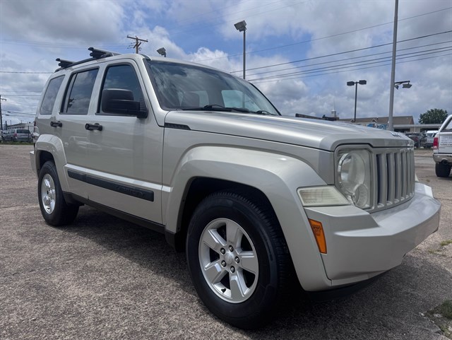 2009 Jeep Liberty Sport - Photo 7