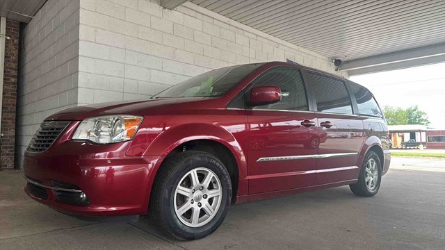 2011 Chrysler Town & Country Touring