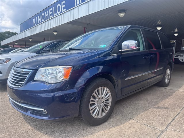2015 Chrysler Town & Country