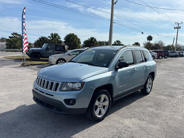 2014 Jeep Compass Sport's photo
