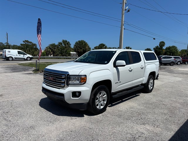 2017 GMC Canyon 2WD SLE Crew Cab Short Box's photo