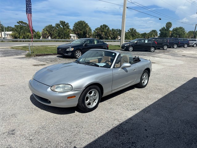 1999 Mazda MX-5 Miata 10TH ANNIVERSARY EDITION's photo