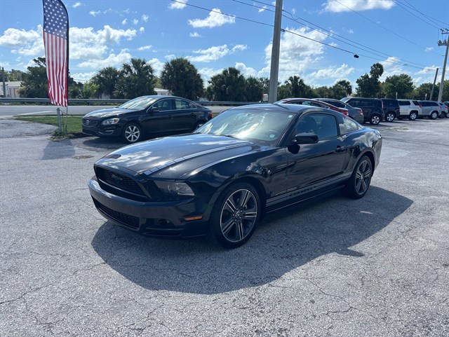2014 Ford Mustang V6's photo