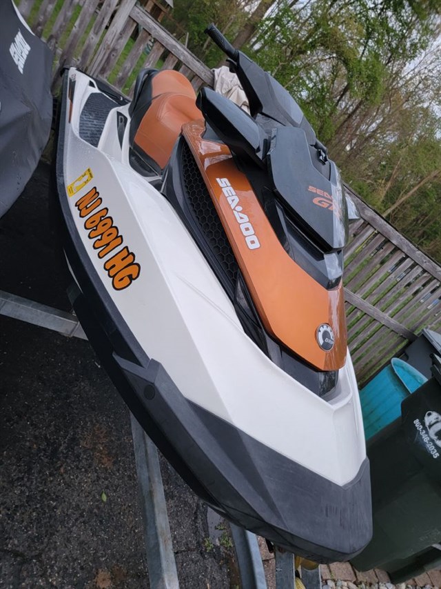 8cce62d9-b27e-40a0-bdea-