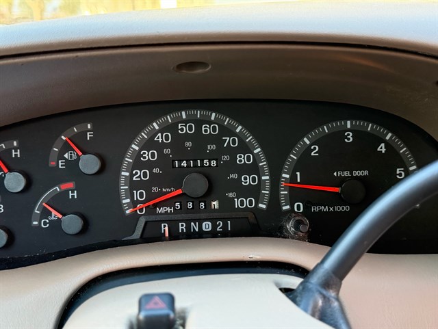 Ford Expedition photo 9