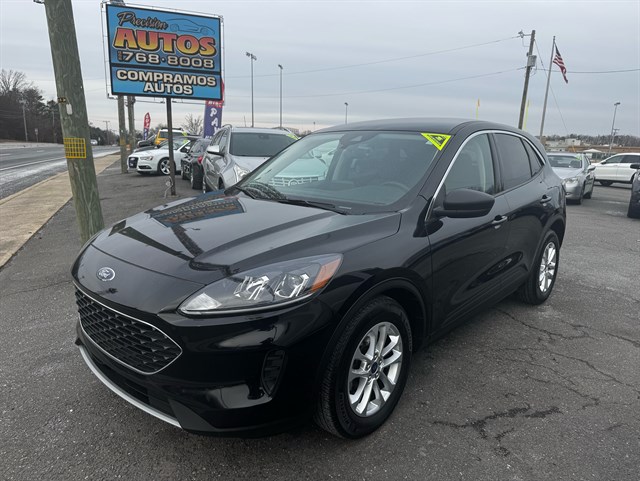 2022 Ford Escape SE's photo