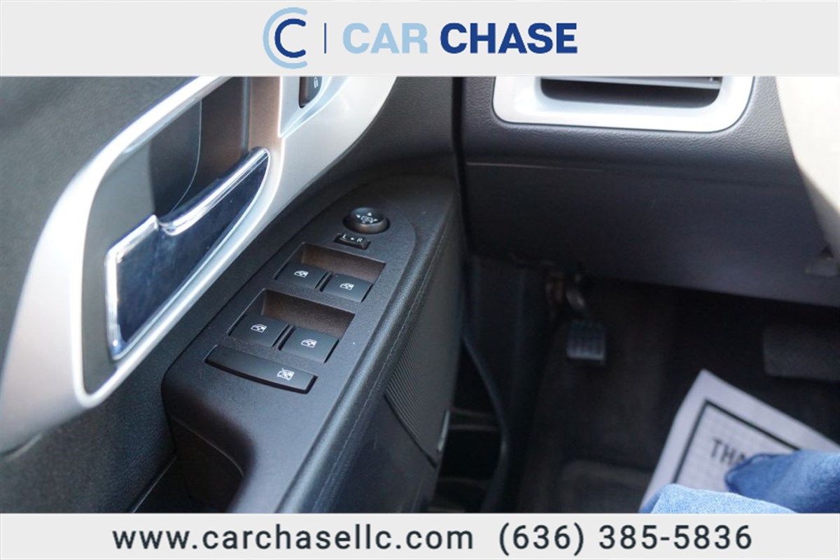 2016 Chevrolet Equinox LT - Photo 11