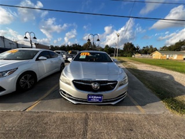 2017 Buick LaCrosse Premium's photo