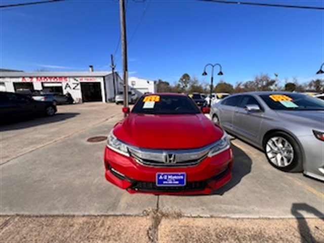 2016 Honda Accord Sport's photo