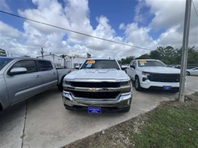 Vehicle Preview