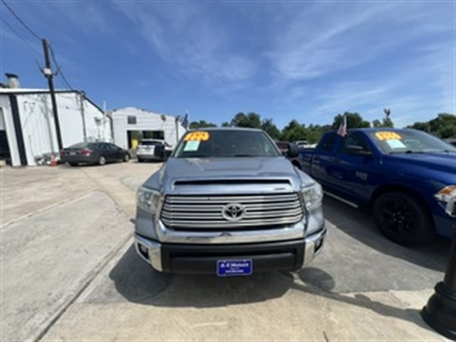 2014 Toyota Tundra 5.7 Auto 4WD FFV Limited Crew Max's photo