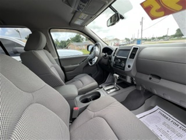 2019 Nissan Frontier SV - Photo 8