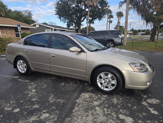 2006 Nissan Altima's photo