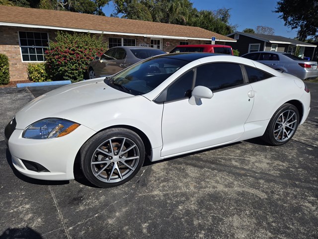 2012 Mitsubishi Eclipse GS's photo