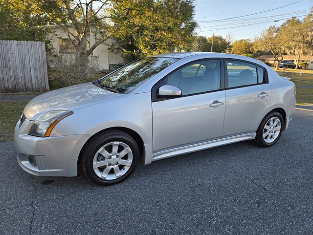2010 Nissan Sentra SR