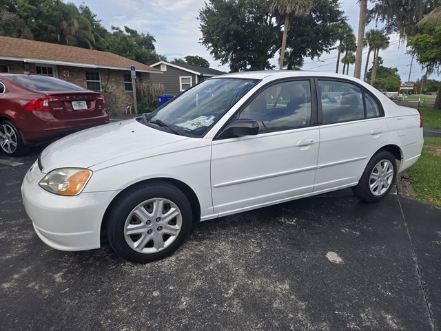 2003 Honda Civic LX's photo