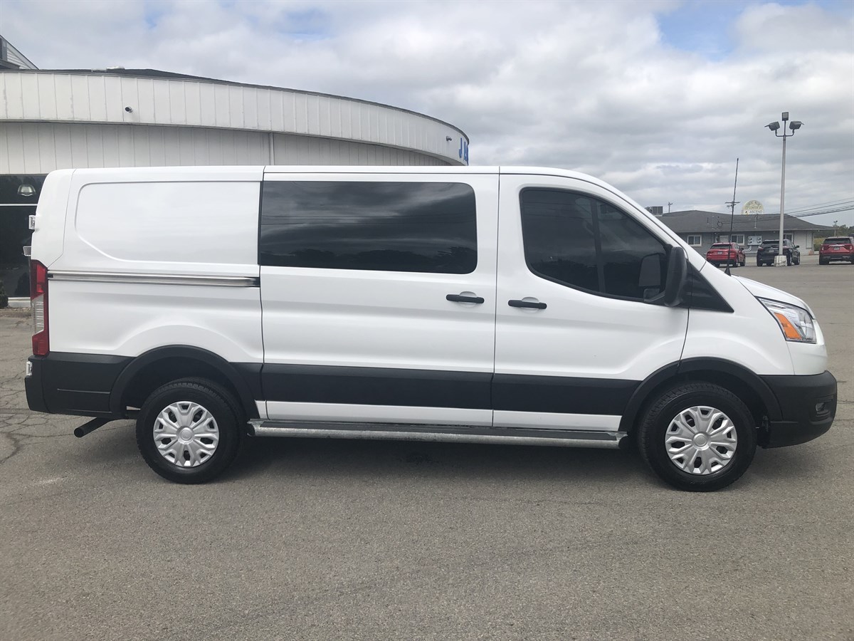 2022 Ford Transit Van Cargo photo 3